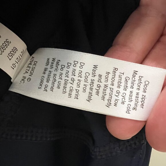 Athleta Navy Blue Reflective‎ Dot Capri Leggings Large Tall - Picture 5 of 11